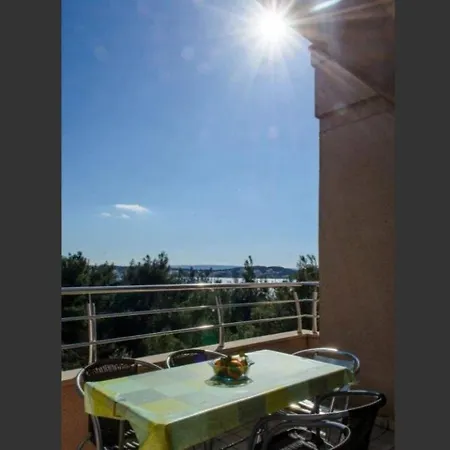 Apartman Orlica Apartment
